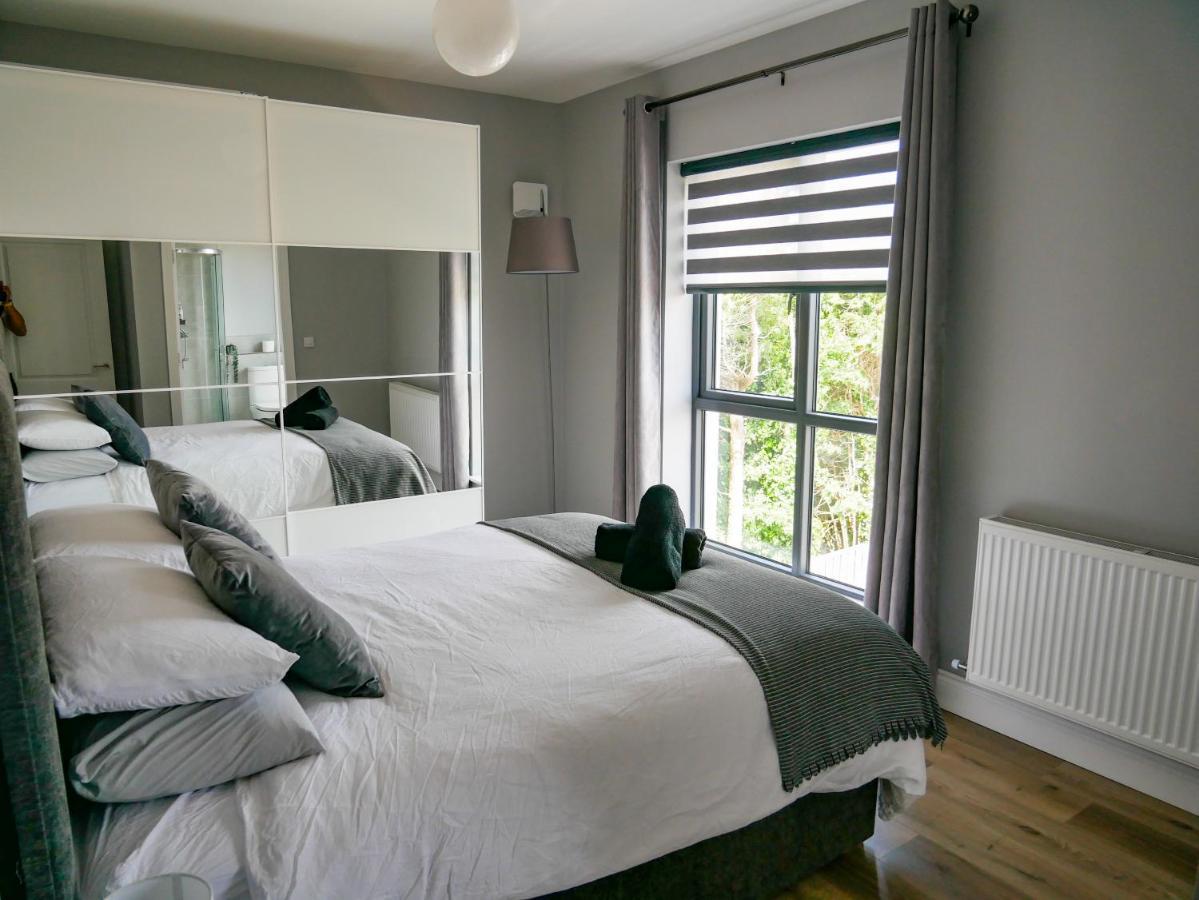 Entire Modern Home With Seaview And Parking Wicklow Esterno foto