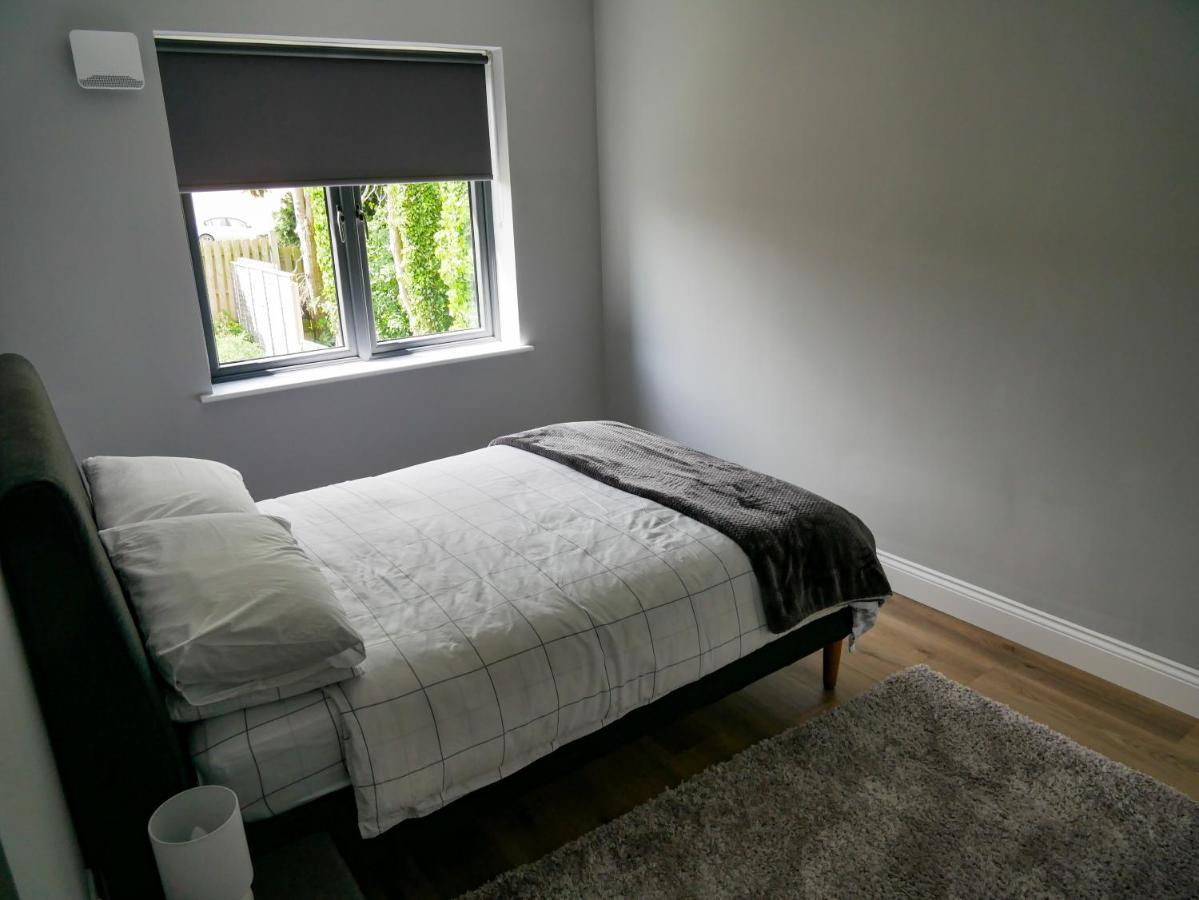 Entire Modern Home With Seaview And Parking Wicklow Esterno foto